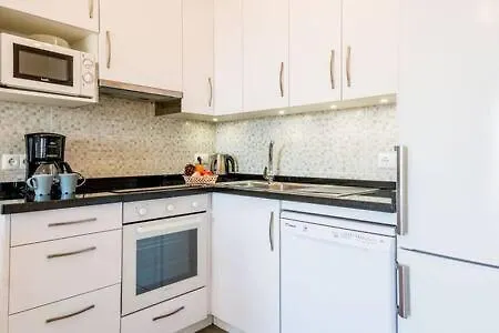 Shr020 Smile Capuchinos *